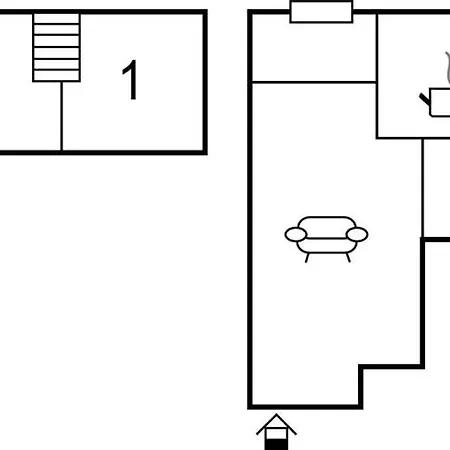 4 Bedroom Cozy In Semesterbostad